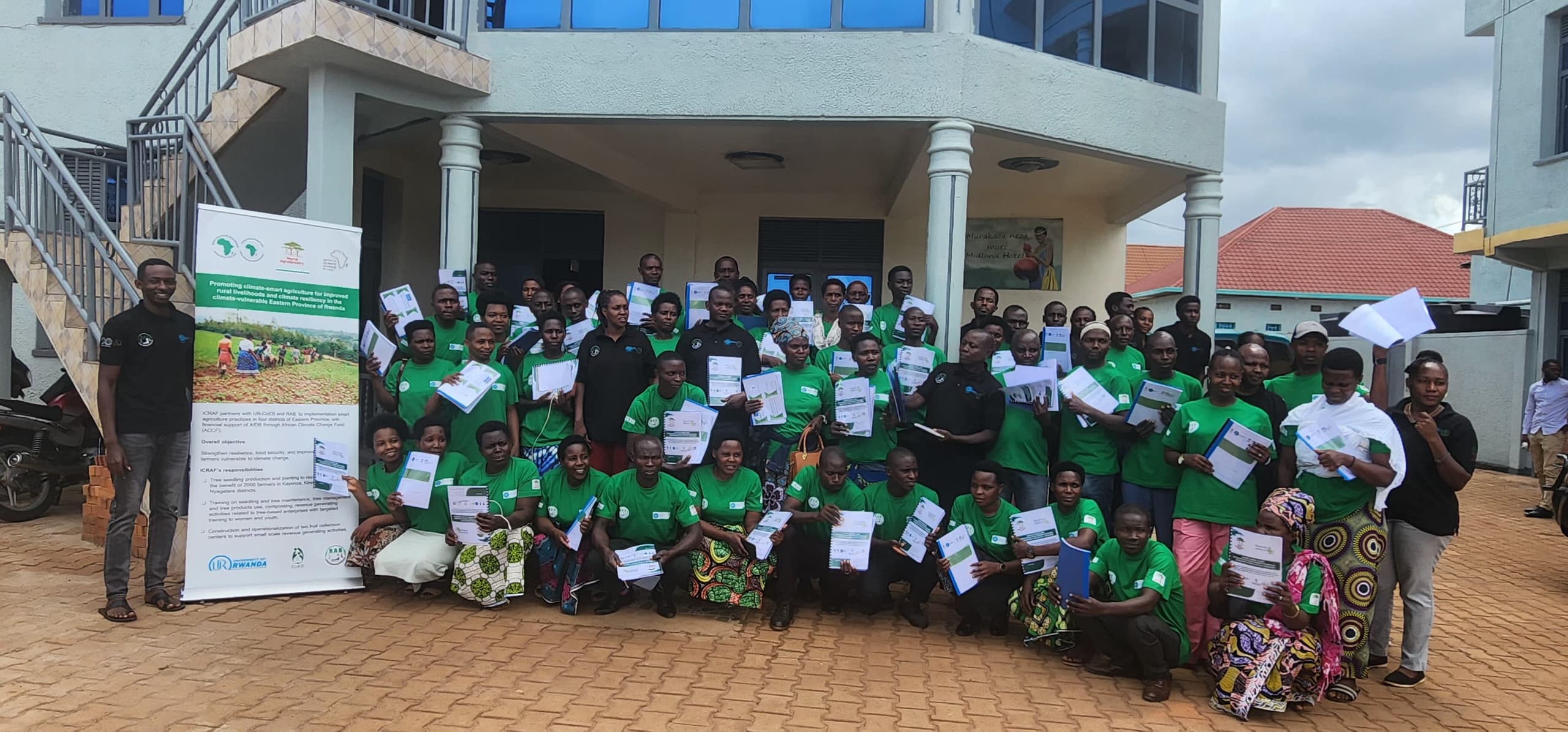 Kayonza, Rwanda – Farmers and partners during the four-day training on weather forecasting to strengthen climate-smart agriculture skills.