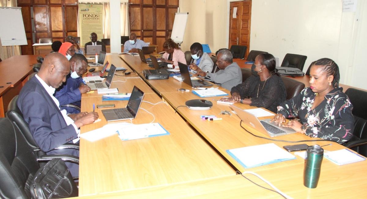 SENEGAL - Removing Barriers to Climate  Finance Access